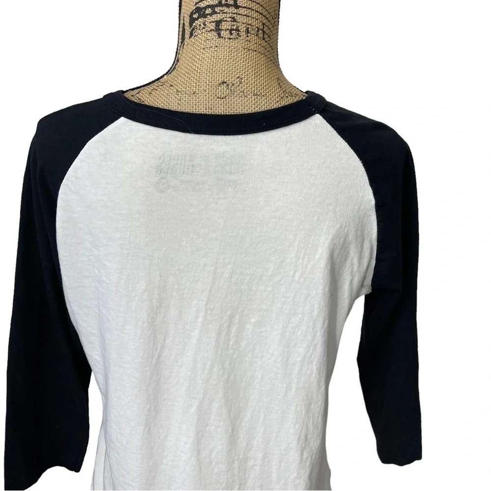 GUNS N’ Roses Baseball Quarter Sleeve Band Tee Size Medium